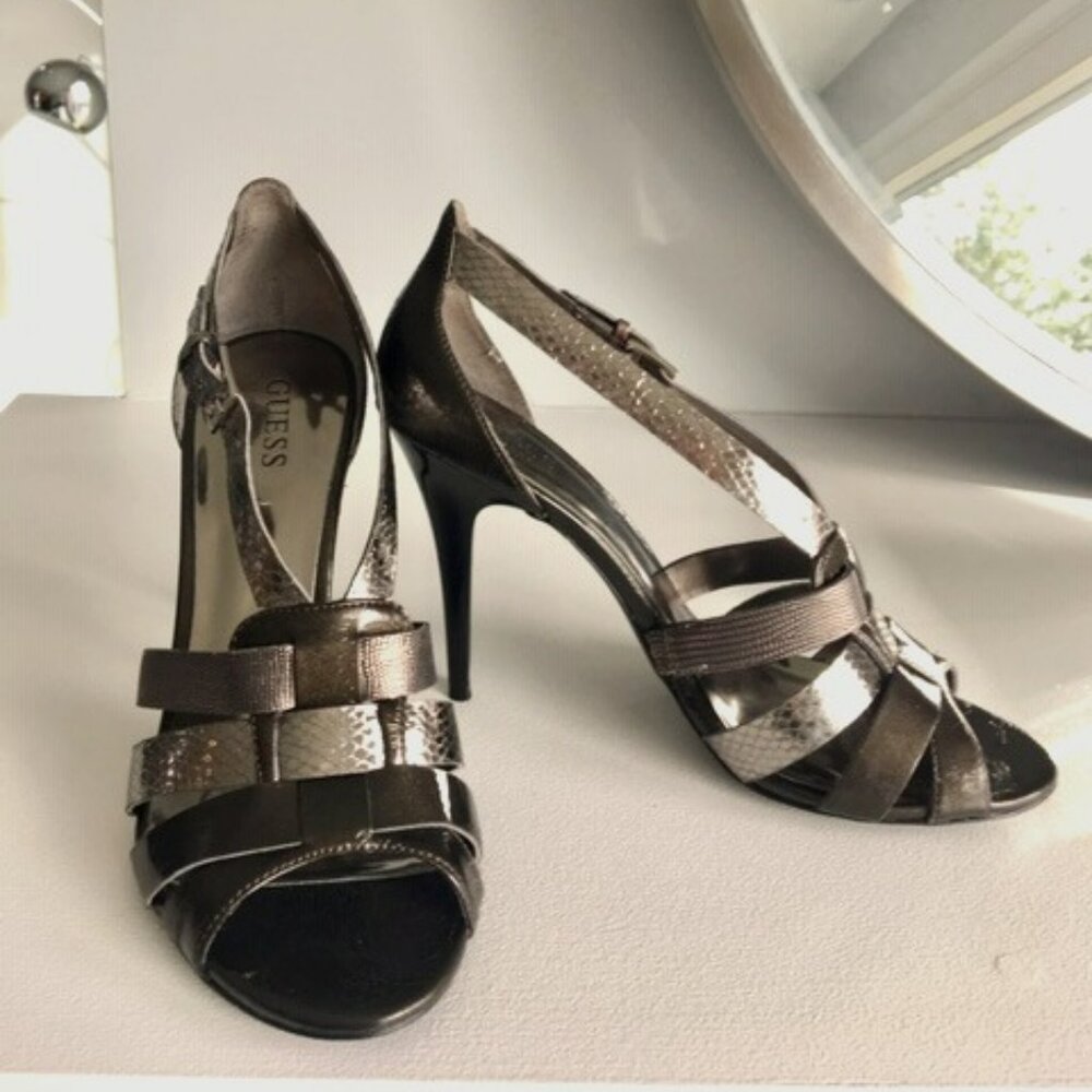 Gorgeous Guess Marciano pewter/silver strappy leather heels size 7.5